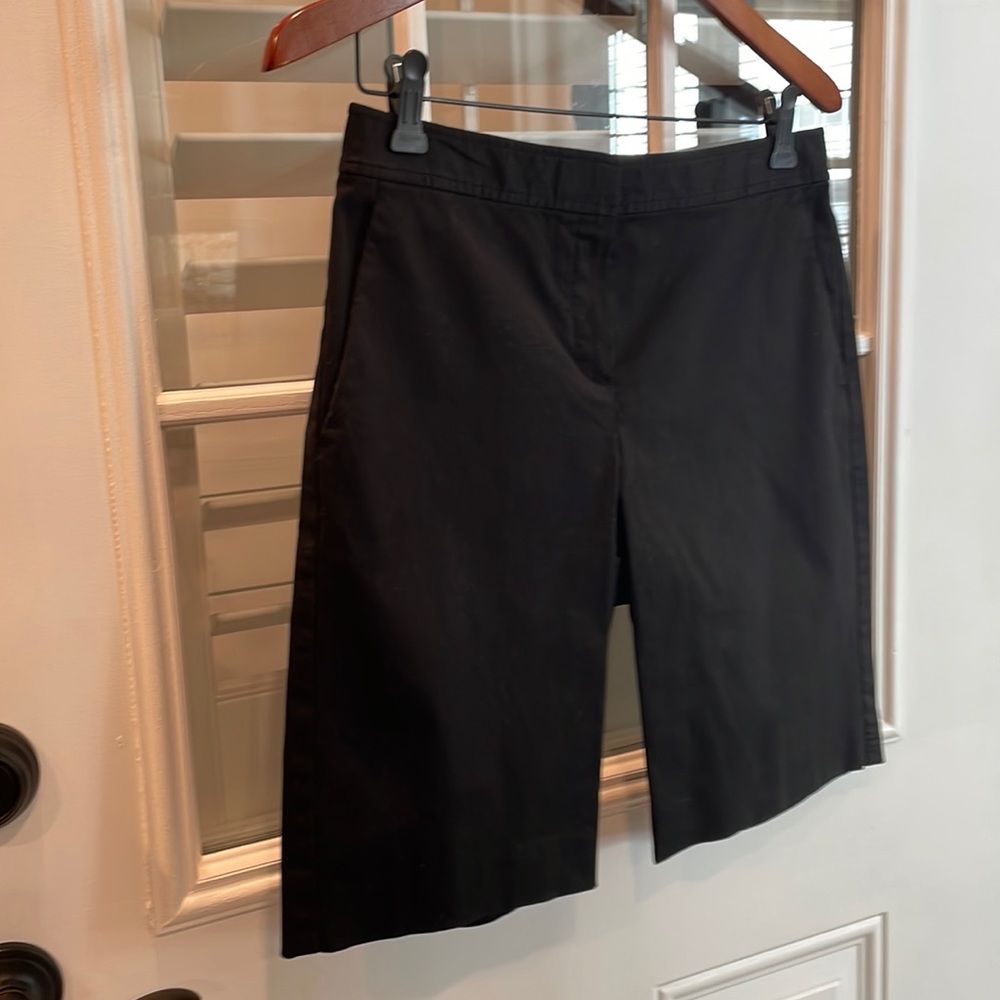 Theory shorts size 2 black!